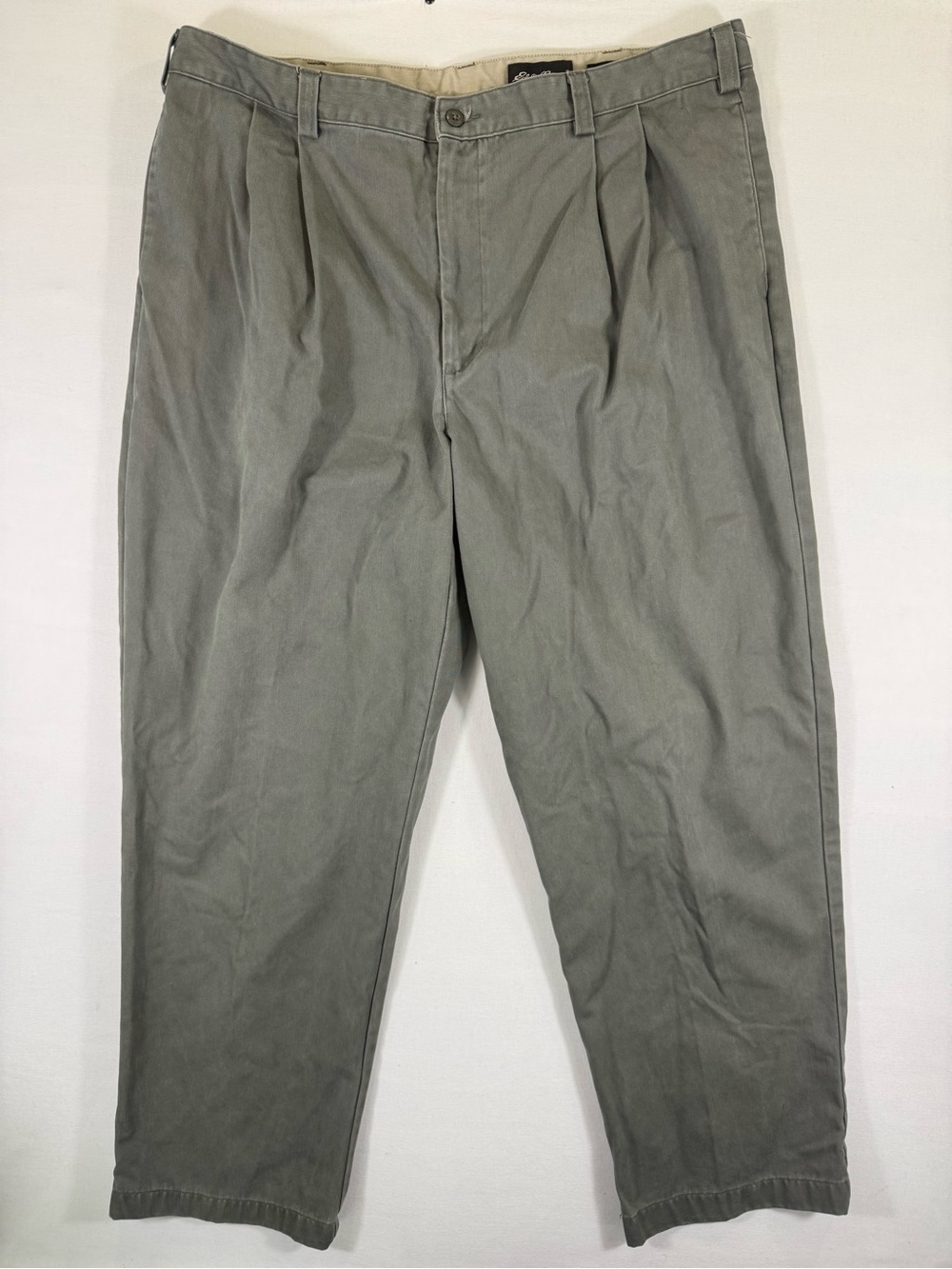 Eddie Bauer Men's Olive Green Pleated Chinos